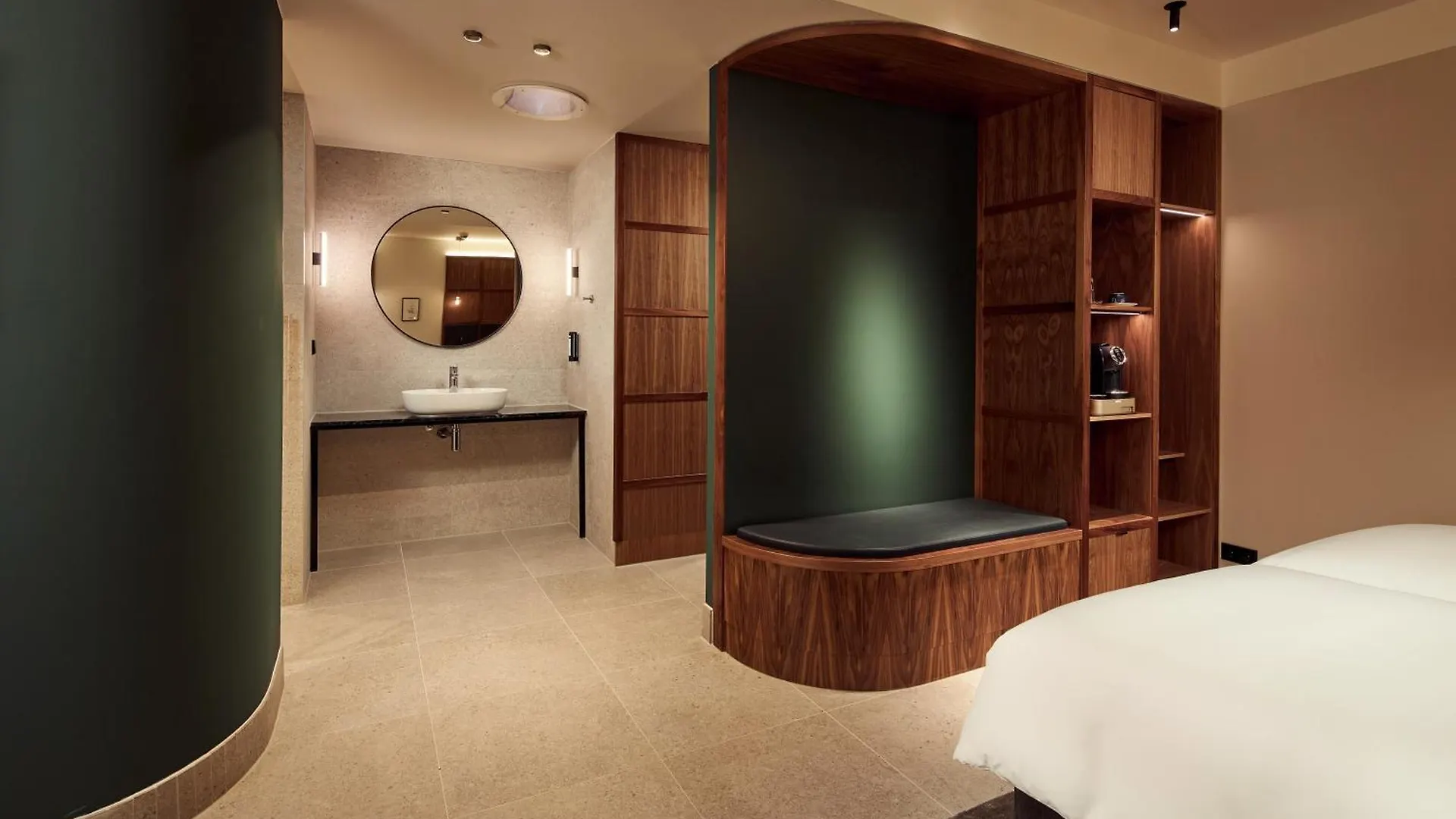 ****  Met Hotel أمستردام هولندا